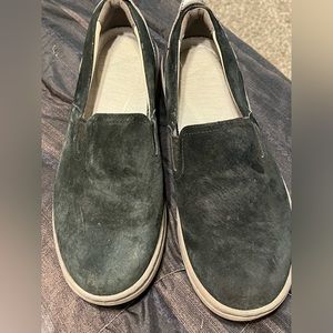 Dansko slip ons